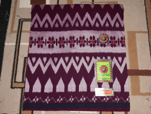 Handloom rayon lungi With Large Patterns